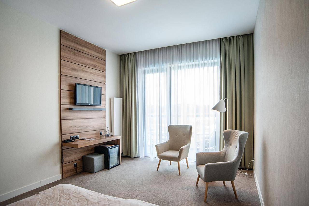 Hotel Bonifacio Spa&Sport Resort Sochocin Dış mekan fotoğraf
